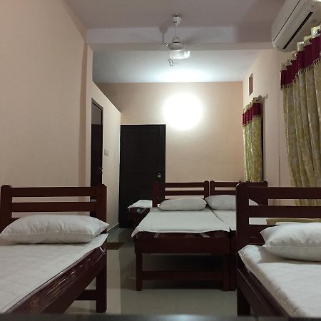 Mega Tourist Home Guruvāyūr Exterior foto